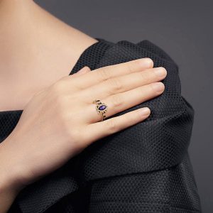 Alternative view of Amethyst Diamond Solitaire Ring (R0531)