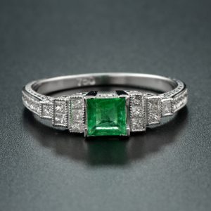 Emerald Diamond Engagement Ring (R2049-KR)