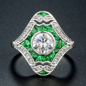 Alternative view of Diamond Emerald Halo Ring (R3610)