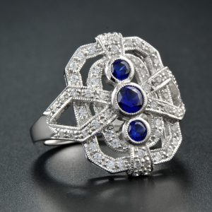 Alternative view of Blue Sapphire Diamond Three Stone Ring (R3424)