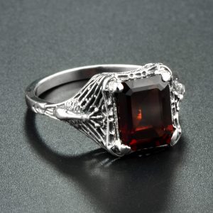 Garnet Filigree Ring (R0164)
