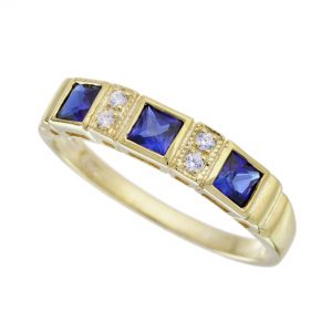 Blue Sapphire Diamond Three Stone Ring (R5878)
